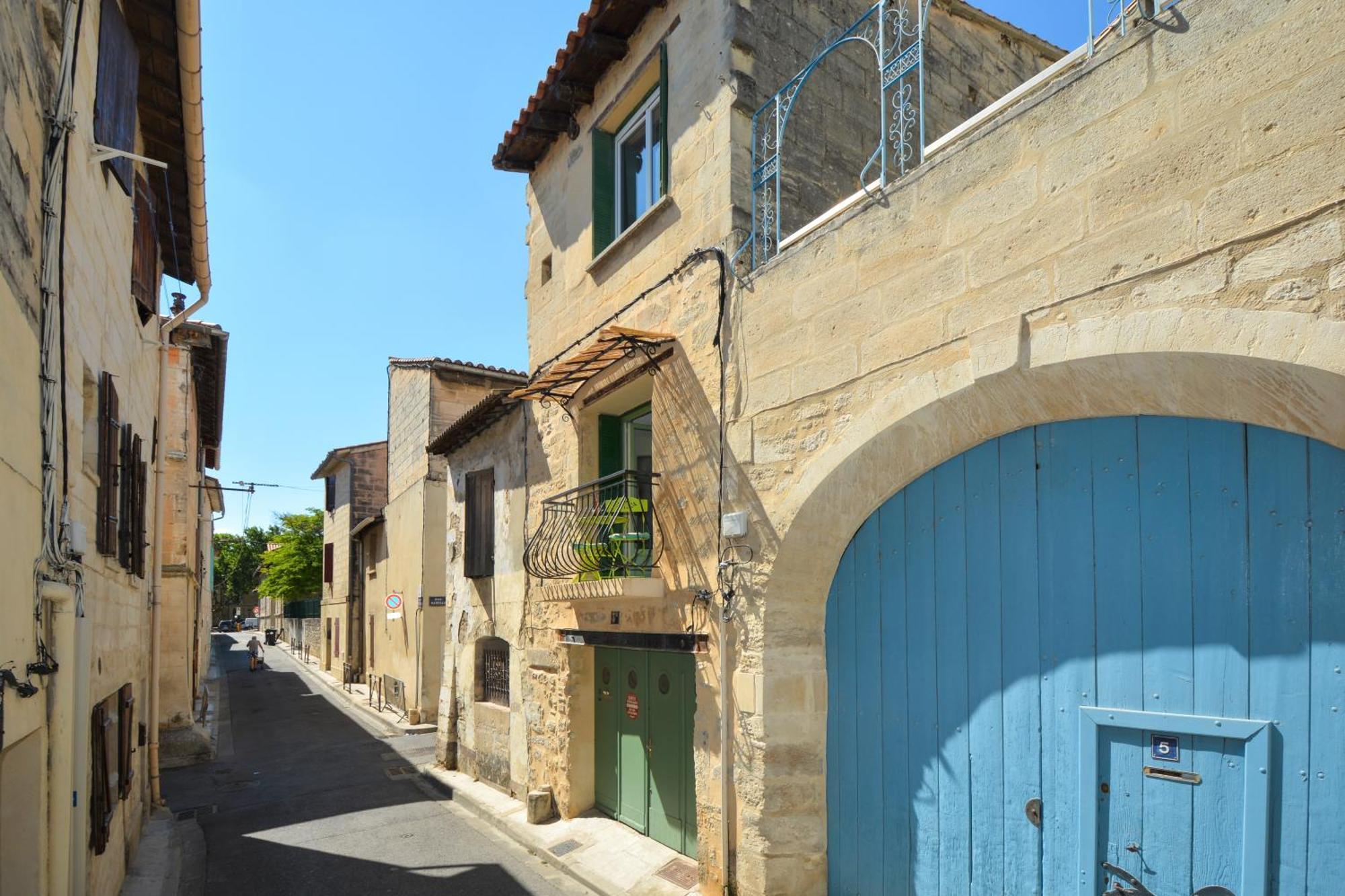 Maison Le Petit Balcon Beaucaire Beaucaire  Exterior photo